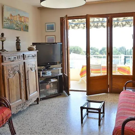 Bormes-les-mimosas, 4 Pieces, 6 Personnes - Fr-1-251-209 *