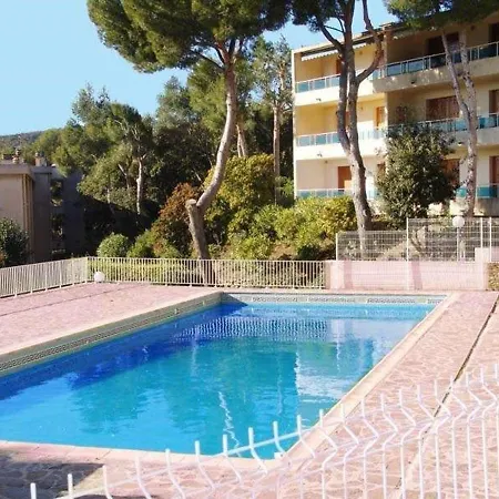 Апартаменты Bormes-les-mimosas, 4 Pieces, 6 Personnes - Fr-1-251-209