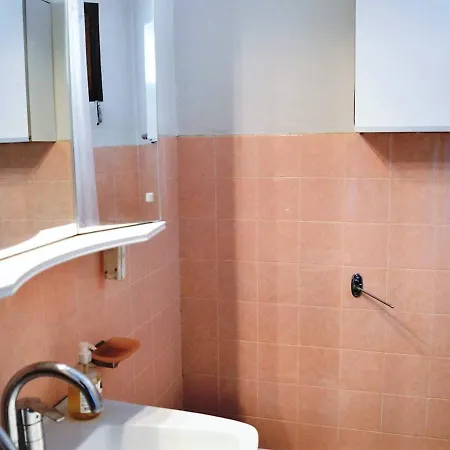 Апартаменты Bormes-les-mimosas, 4 Pieces, 6 Personnes - Fr-1-251-209